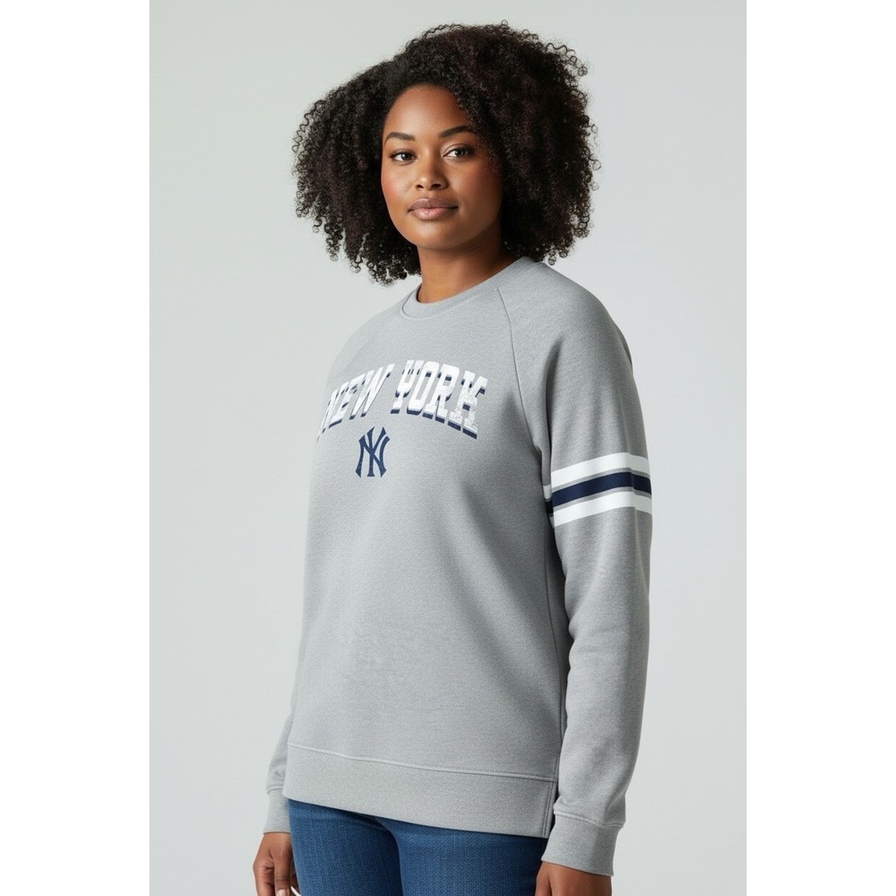 MLB Womens Pullover Long Sleeve New York Yankees Grey Size XXL